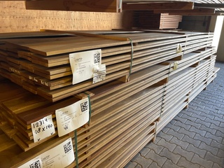 Ca. 70x Guyana Ipé Country Grade Planken Geschaafd, 18x140mm, lengte 3